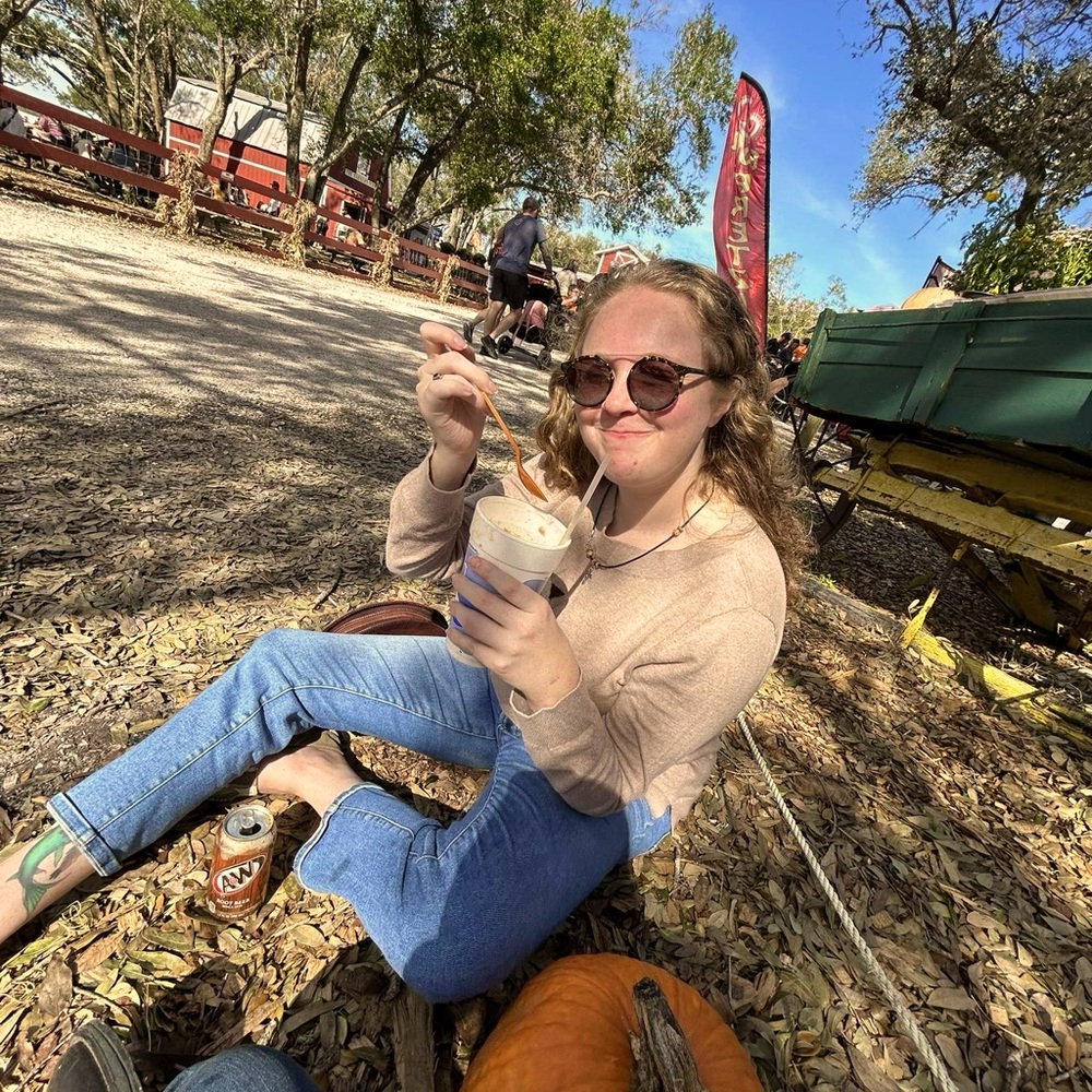 Meet your Posher, Lindsey